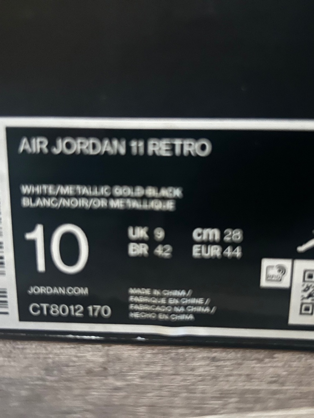 Air Jordan 11 gratitude men’s size 10